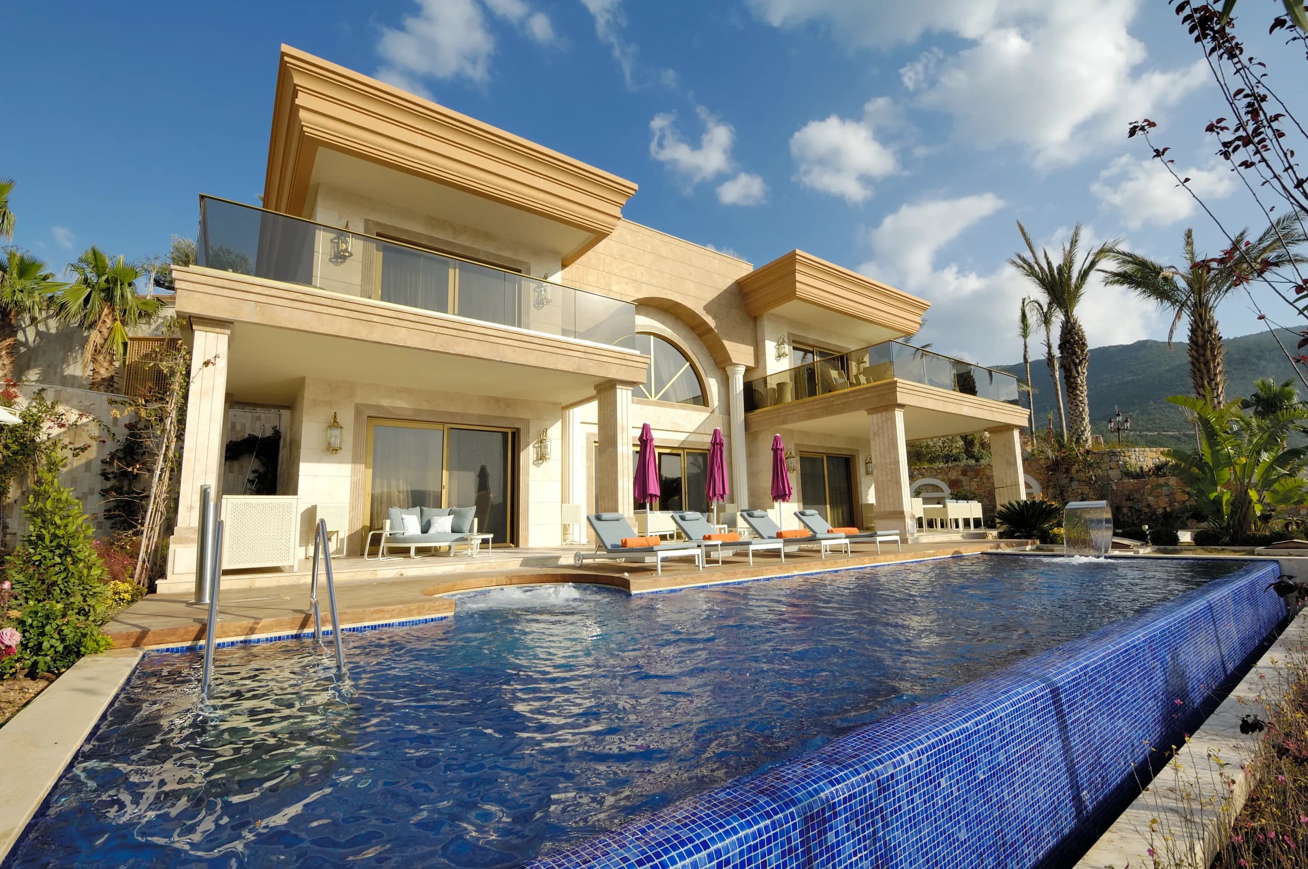 The Plaza Bodrum lüks villa ve deniz manzarası